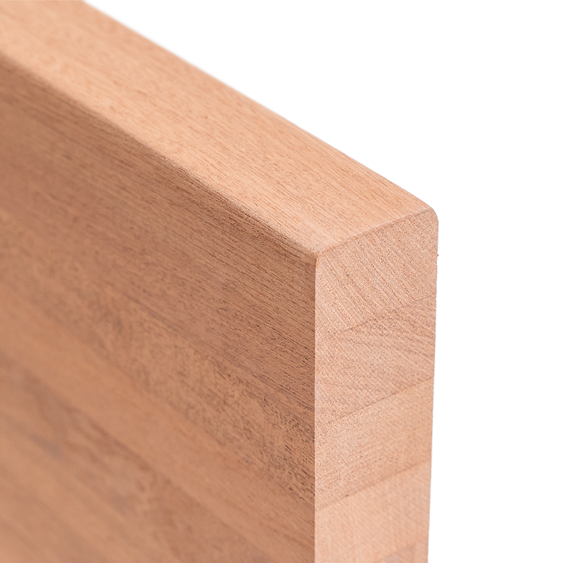 Peldaño Sapelly Finger-Joint - Imagen 3